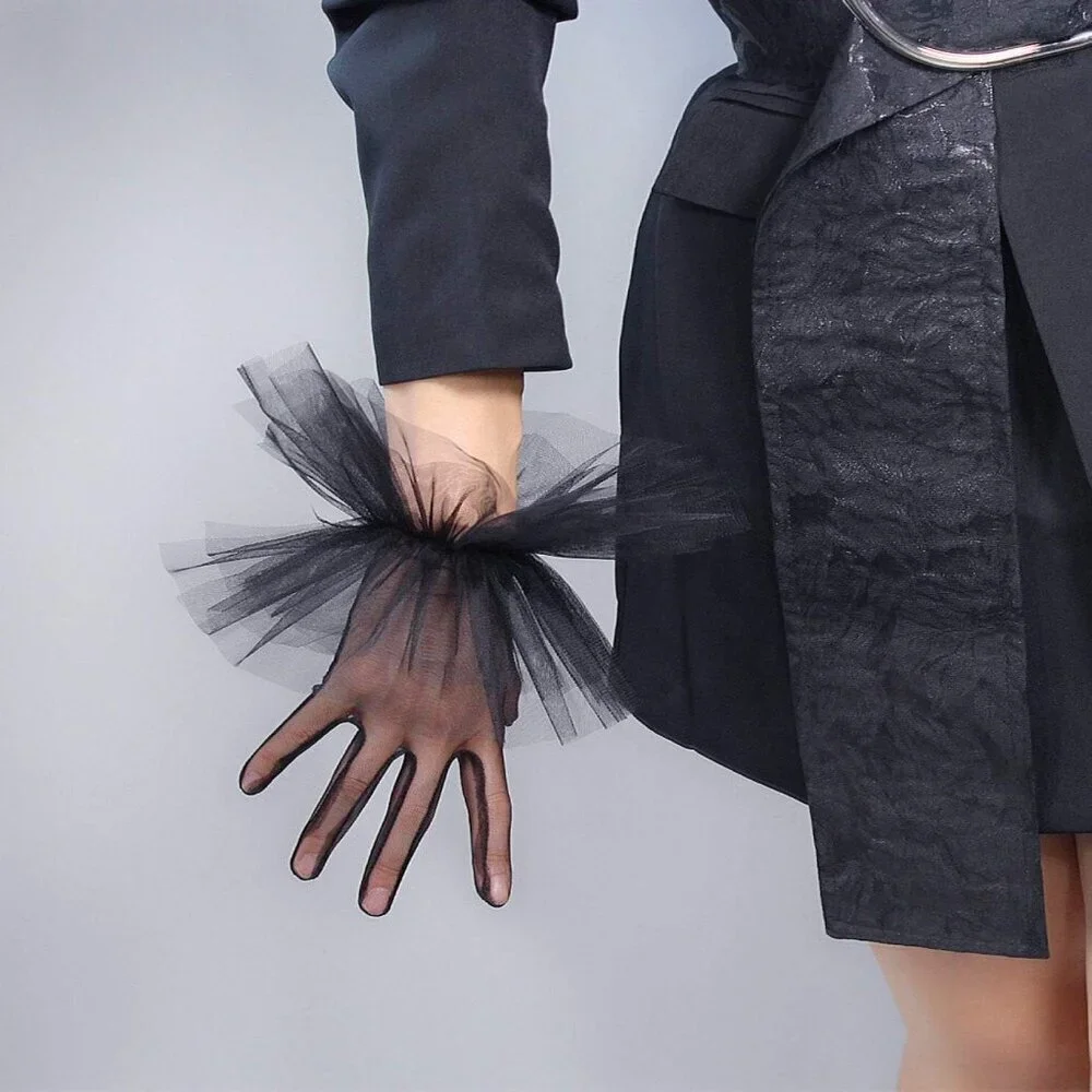 Women Mesh Ruffle Gloves White Wrist Dressy Evening Party Accessories